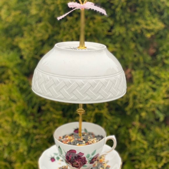 Tea Cup Birdfeeder, Garden Ornament, Mother’s Day Gift - Picture 9 of 12